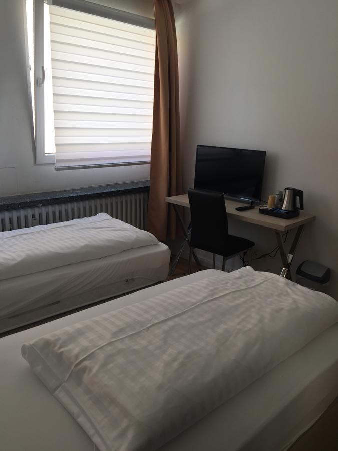Hotel Central Hannover Buitenkant foto